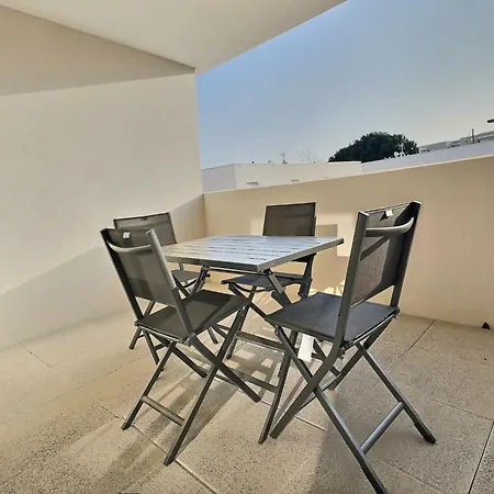 Apartment Modern Studio Near The Mediterranean